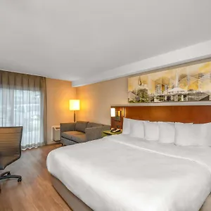 Inn Comfort Airport