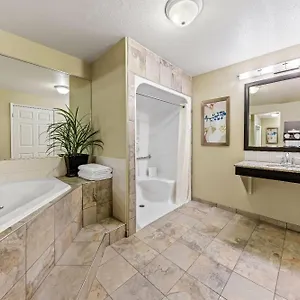 Hotel Wingate By Wyndham South