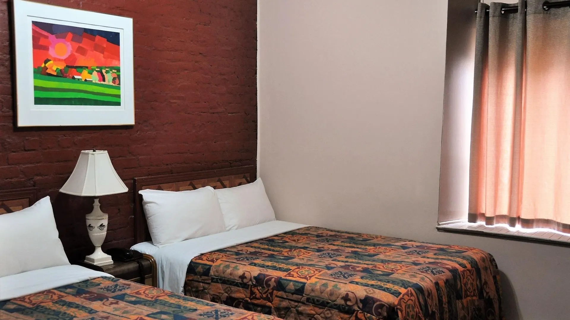 Hotel Ste-Catherine Montréal